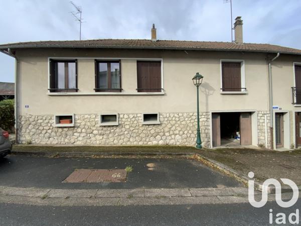 Maison 5 pièces de 142 m² à Poulaines (36210)