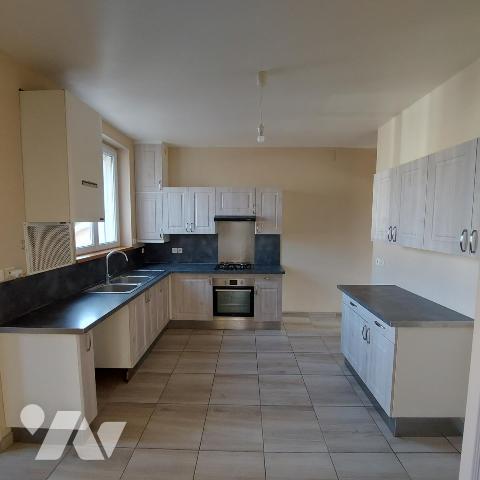 A VENDRE MAISON A DIGNY