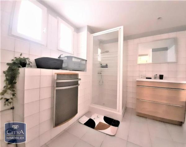 Appartement à louer 2 pièces 50.9m²