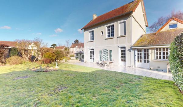Maison hors lotissement - beau potentiel
