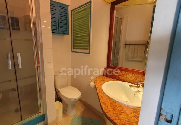 STE ANNE APPARTEMENT 34m2 AVEC SUPERBE VUE MER. SAINTE ANNE (972) 200Metres des plages