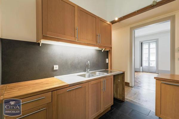 Appartement à louer 4 pièces 101.03m² Grenoble (38000)