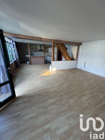Appartement 5 pièces de 106 m² à Montereau-Fault-Yonne (77130)