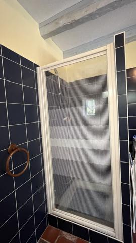 Brûlain (79230) À 18 kms de NIORT, maison de 4 chambres avec grange sur terrain de 3 670 m2