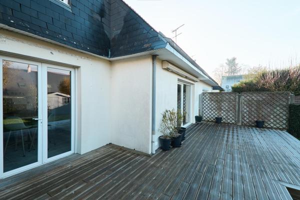 Maison mitoyenne en excellent état située dans un quartier agréable de Vitré.