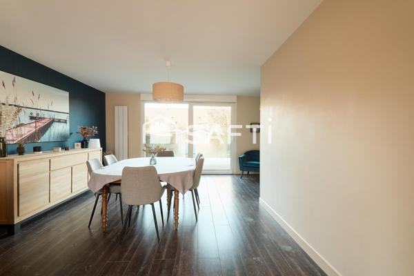 Maison soignée dans un quartier recherché de Vitré