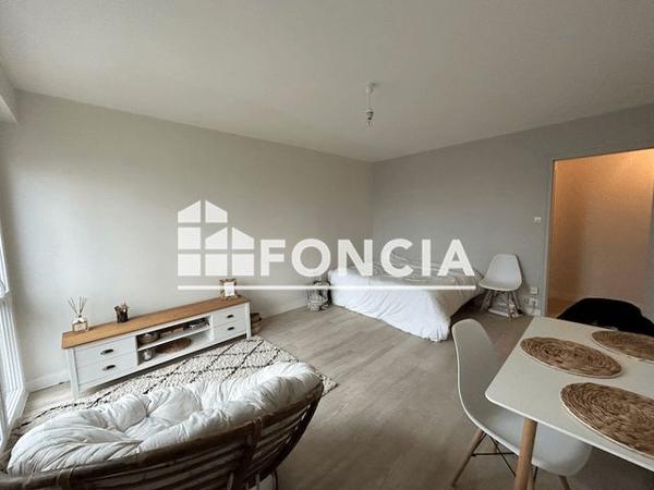 Location Studio 30 m² - 115 RUE FRANCOIS PERRIN Limoges 87000