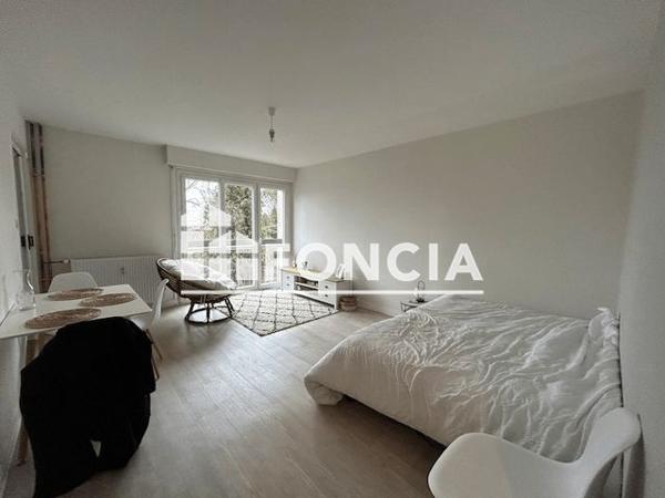 Location Studio 30 m² - 115 RUE FRANCOIS PERRIN Limoges 87000