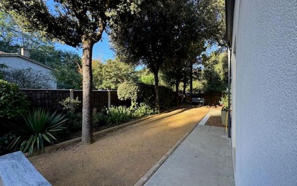 Maison à vendre    3 pièces •  Jard-sur-Mer