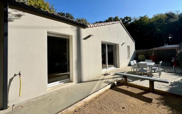 Maison à vendre    3 pièces •  Jard-sur-Mer