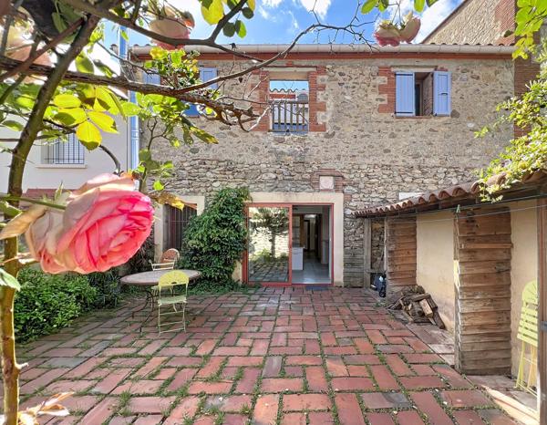 Maison de caractère avec cour et potentiel locatif, Saleilles