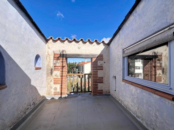 Maison de caractère avec cour et potentiel locatif, Saleilles