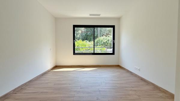 A vendre maison neuve 3 pièves 73 m2 LA TURBIE avec jardin et jacuzzi