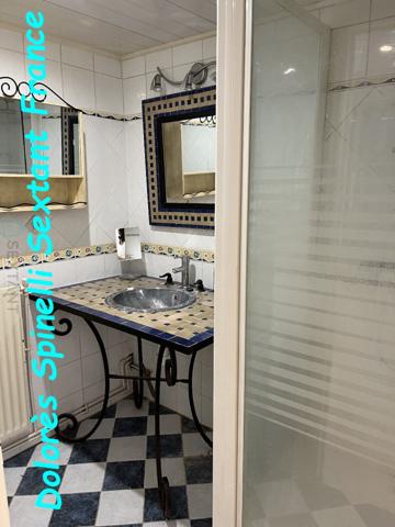 A VENDRE - Maison Plain-Pied 61m2, Style Longère, CENTRE -VILLE