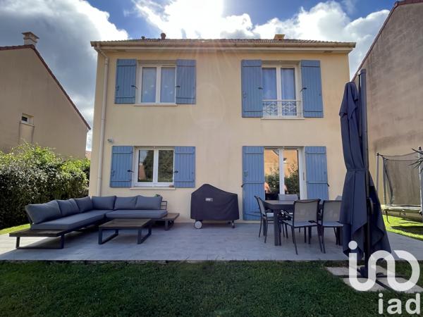 House for sale 5 rooms 104 m² Montévrain