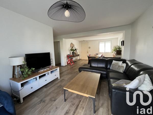 House for sale 5 rooms 104 m² Montévrain