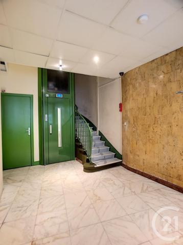 Appartement F1 à vendre  1 pièce - 21,30 m2 PARIS - 75009