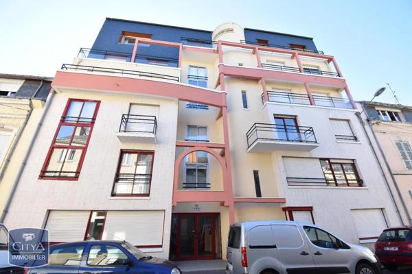 Appartement à louer 3 pièces 77.04m²