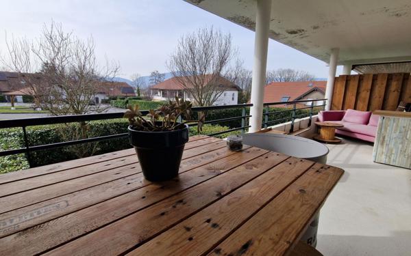 Appartement à louer    2 pièces •  Chênex