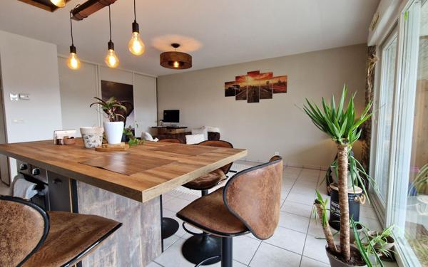 Appartement à louer    2 pièces •  Chênex