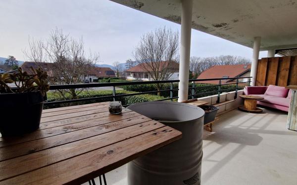 Appartement à louer    2 pièces •  Chênex