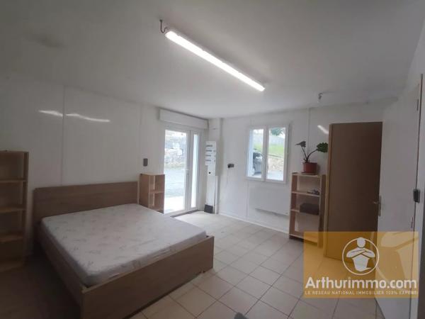 Vente                                                      Maison
                        
                     4 pièces                      90 m2                     à Banassac