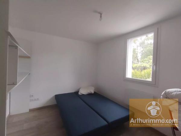 Vente                                                      Maison
                        
                     4 pièces                      90 m2                     à Banassac