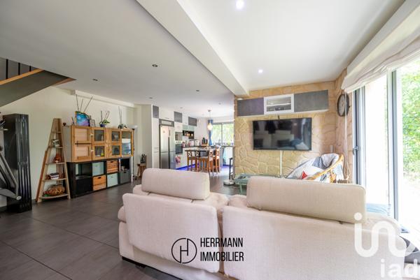 House for sale 5 rooms 120 m² Houdan