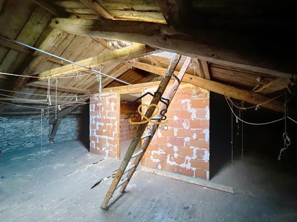 Doranges (63220) GRADE MAISON AVEC DÉPENDANCES À DORANGES 63220