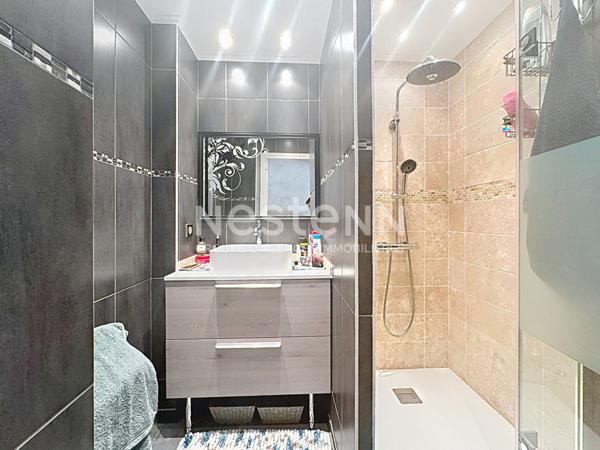 Appartement a vendre 5 pièces 3 chambres proche des commerces, des transports et des écoles à Chilly-Mazarin