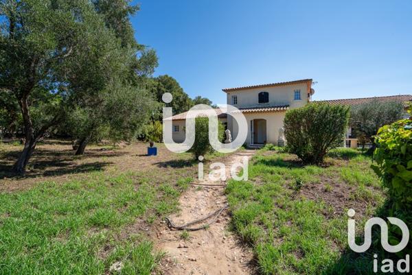 Maison à vendre 19 pièces 585 m² Grimaud