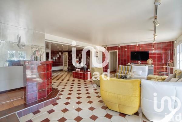 Maison à vendre 19 pièces 585 m² Grimaud