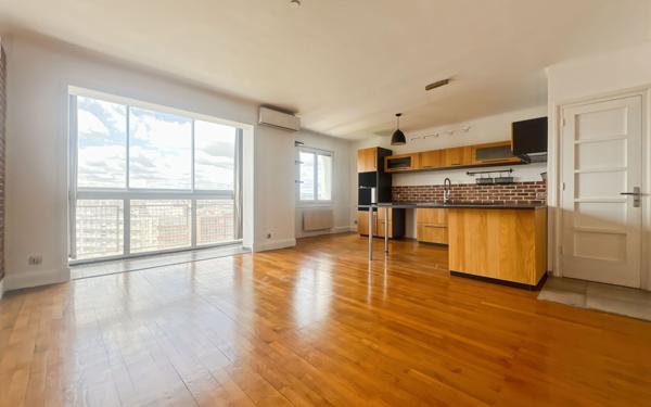 Appartement à vendre    3 pièces • 65 m2 Lyon 8