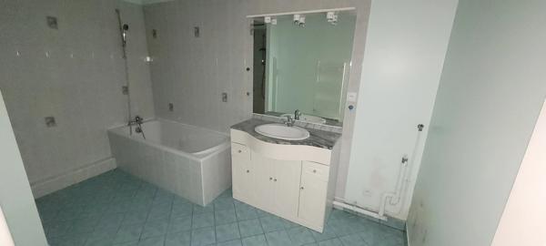 Immobilier Vendôme (41100) – Appartement 77m2 – 162 440 €