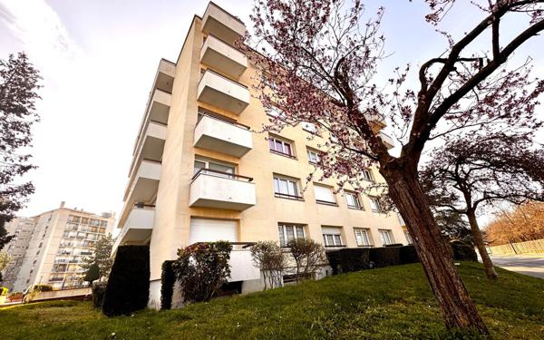 Appartement à vendre    4 pièces • 89,73 m2 Reims