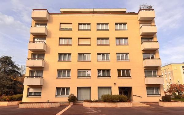 Appartement à vendre    4 pièces • 89,73 m2 Reims