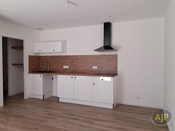 Location appartement Jonzac : 490 € - AJP Immobilier Pons