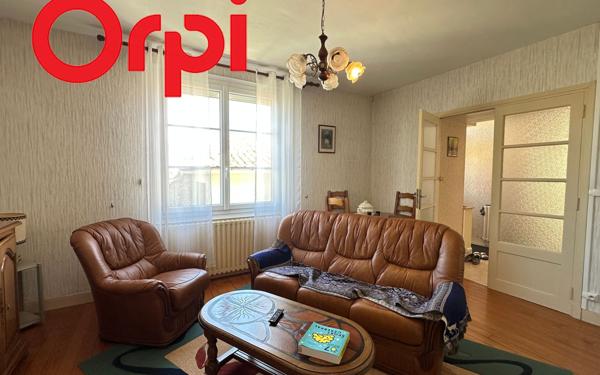 Maison à vendre    4 pièces •  Échillais