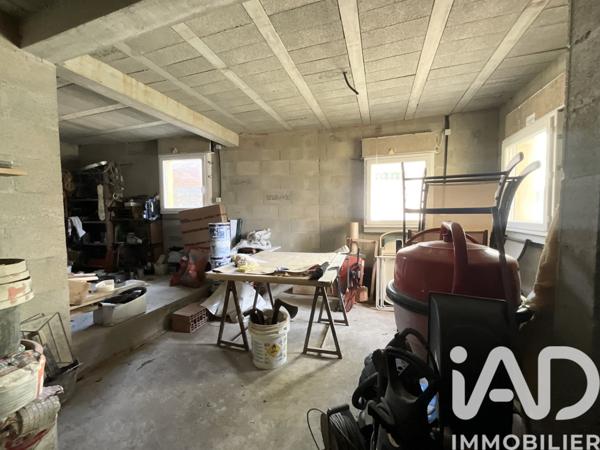 Maison à vendre 5 pièces 205 m² Meximieux