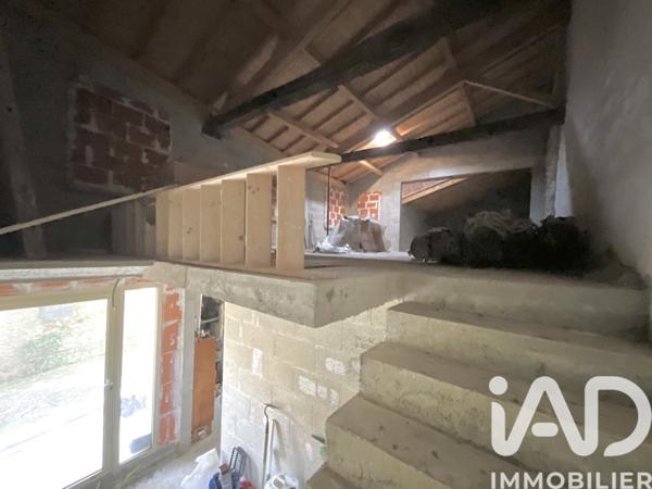 Maison à vendre 5 pièces 205 m² Meximieux