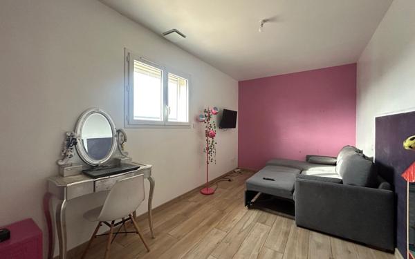 Maison à vendre    5 pièces • 132 m2 Pia