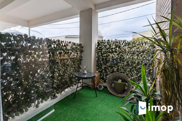 Lumineux 3 pièces de 75 m² avec balcon et 2 parkings en sous-sol