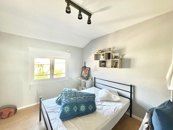 A VENDRE maison Louvigny 6 pièce(s)  4 chambres 116 m2 - entièrement rénovée 2020 - belle orientation