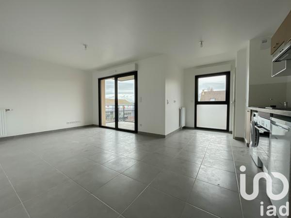 Location appartement 3 pièces 61 m² Grand-Couronne