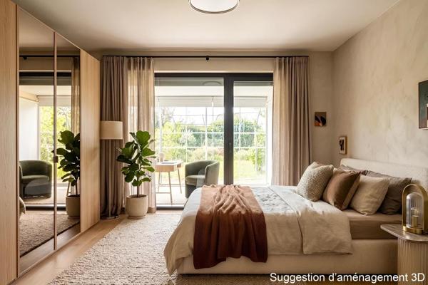 Appartement esprit « Villa » avec véranda et grand jardin à St Laurent-du-Var