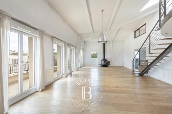 Saint-Cloud, Appartement 4 Chambres -  239 m² à vendre