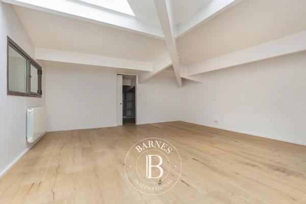 Saint-Cloud, Appartement 4 Chambres -  239 m² à vendre