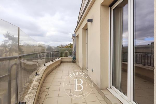 Saint-Cloud, Appartement 4 Chambres -  239 m² à vendre
