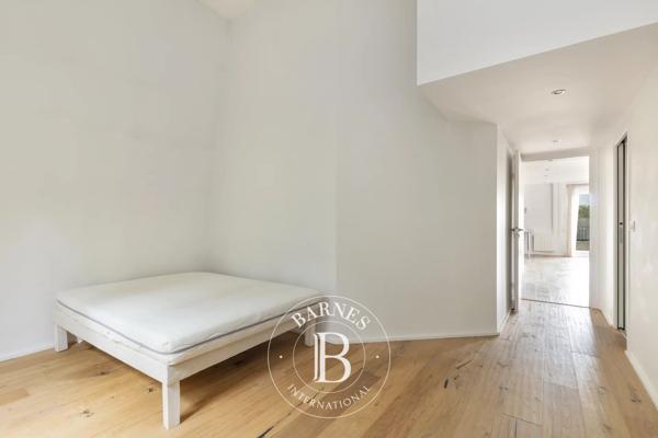 Saint-Cloud, Appartement 4 Chambres -  239 m² à vendre