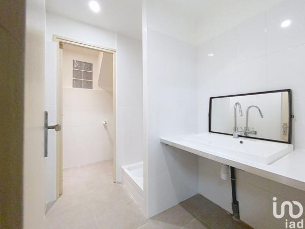 Location atelier 183 m² Varennes-Jarcy